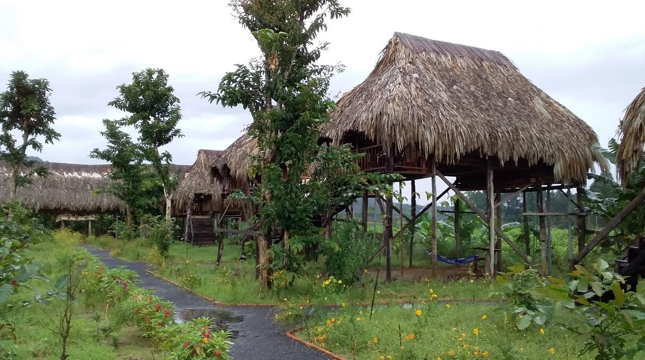 Sunny Field Eco Stilt House Villa Cat Tien Exterior photo