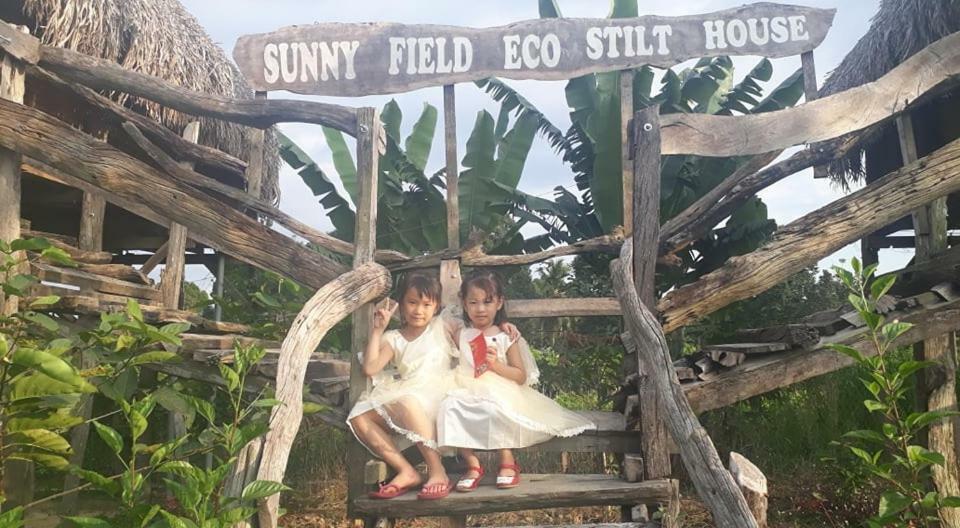 Sunny Field Eco Stilt House Villa Cat Tien Exterior photo
